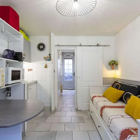 Cosy Pour 4 En Centre-ville Avec Kitchenette - Fr-1-401-256 Διαμέρισμα *